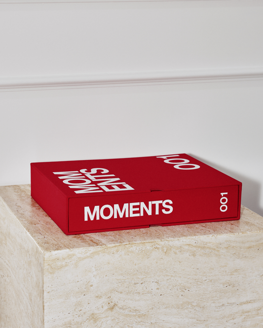 'MOMENTS' 001 - PHOTO ALBUM